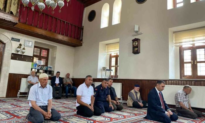 Pazaryeri’nde 15 Temmuz şehitleri için mevlit programı düzenlendi