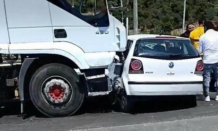 Bilecik’te tır ile otomobil çarpıştı: 1’i ağır 3 yaralı