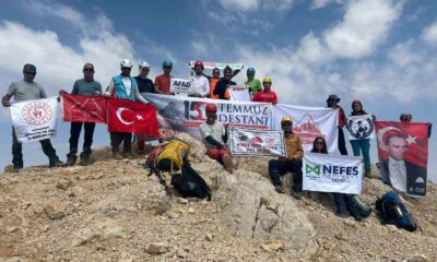 Eskişehir AFAD personeli, ’15 Temmuz Şehitleri Anma Tırmanışı’na katıldı