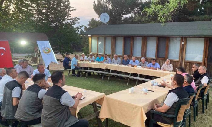 Muhtarlar toplantısının konusu orman yangınlarıydı