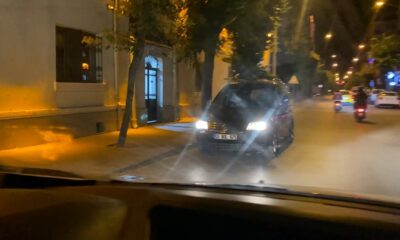 Ters yönden giden otomobil trafiği tehlikeye attı