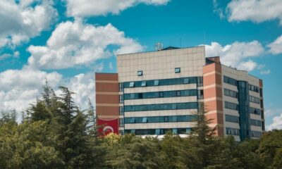 Açıköğretim’de programlar devam ediyor, fakülteler birleşti