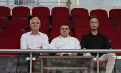 Anadolu Yıldızlar Ligi Badminton turnuvası başladı