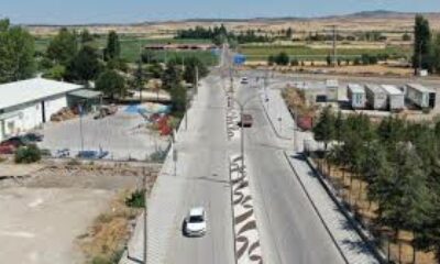 Mustafa Kemal Caddesi’nde kaldırım çalışmaları tamamlandı