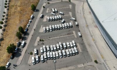 Onlarca üye servis araçları ile Ünal’a desteğe geldi