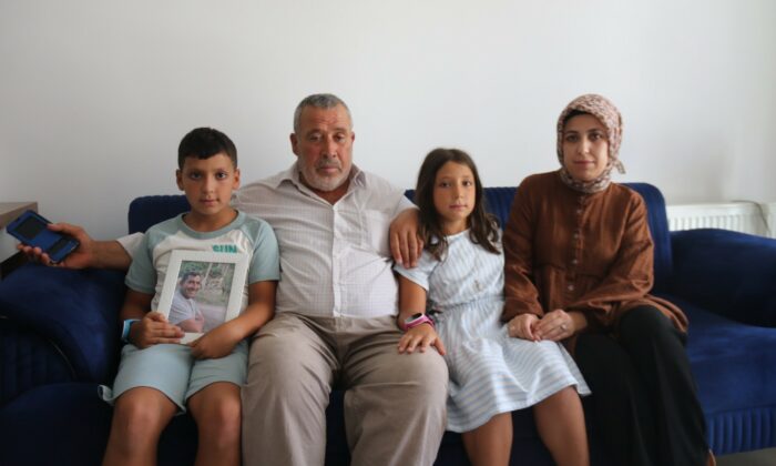Şehit Eyüp Dereli’nin oğlu da babası gibi ormanda çalışmak istiyor