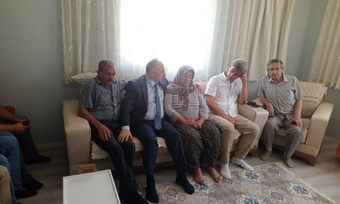 Orman şehidi Tolunay Kocaman’ın ailesine anlamlı ziyaret