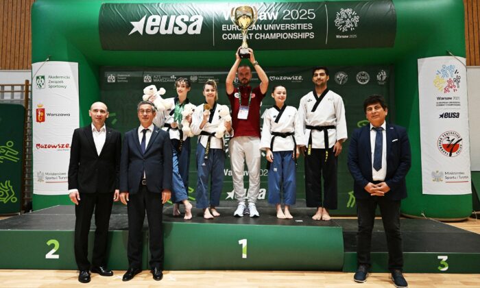 Anadolu Üniversitesi Taekwondo Takımı Avrupa’da zirvede