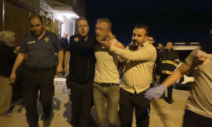 Aile içi kavga sonrası kendisini odaya kapatan adam için Özel Harekat Timi devreye girdi