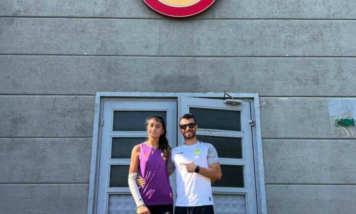 Bilecikli genç voleybolcu Galatasaray’da