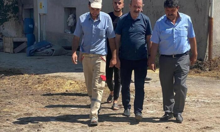 AK Parti’den Karacaören köyündeki yangın mağdurlarına ziyaret