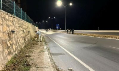 Söğüt Belediyesi temizlik çalışmalarını gece saatlerinde de sürdürüyor