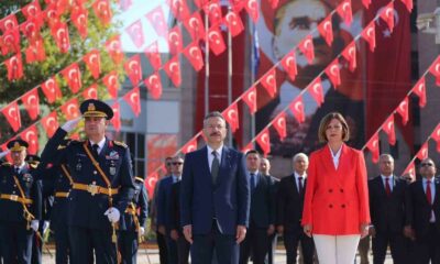 Eskişehir’de Zafer Bayramı kutlamaları başladı