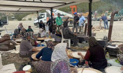 Kütahyalı kadınlar hayır kazanmak için birleşti