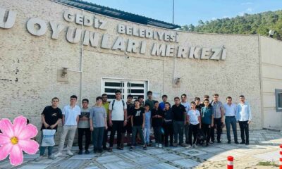Simav’da yatılı Yaz Kur’an Kursu öğrencilerinin aquapark keyfi