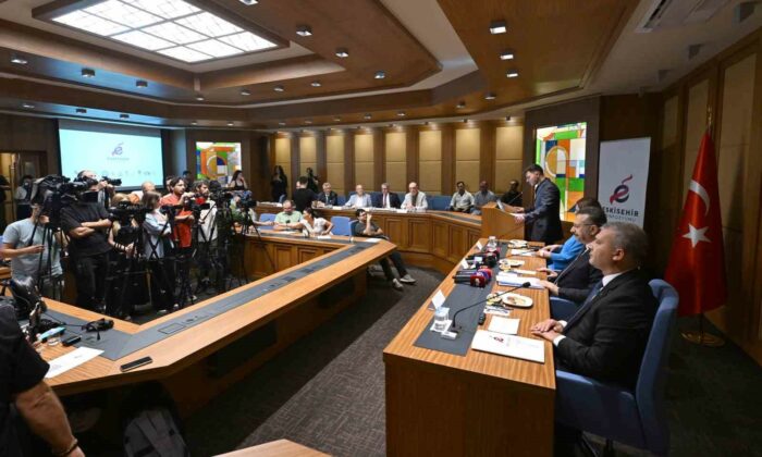 Anadolu Üniversitesi ev sahipliğinde “Eskişehir Sempozyumu” tanıtım toplantısı gerçekleştirildi
