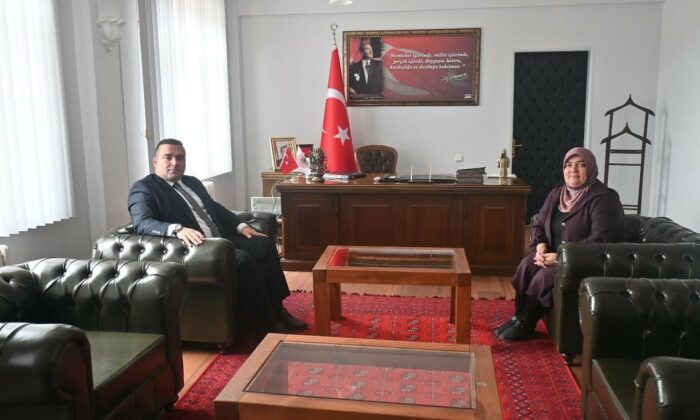 İnhisar Kaymakamı Mücahit Ünal’a hayırlı olsun ziyaretleri sürüyor