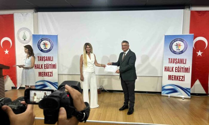 Aşçı yardımcılığı kursu mezunları Tavşanlı’da gastronomi şöleni düzenledi