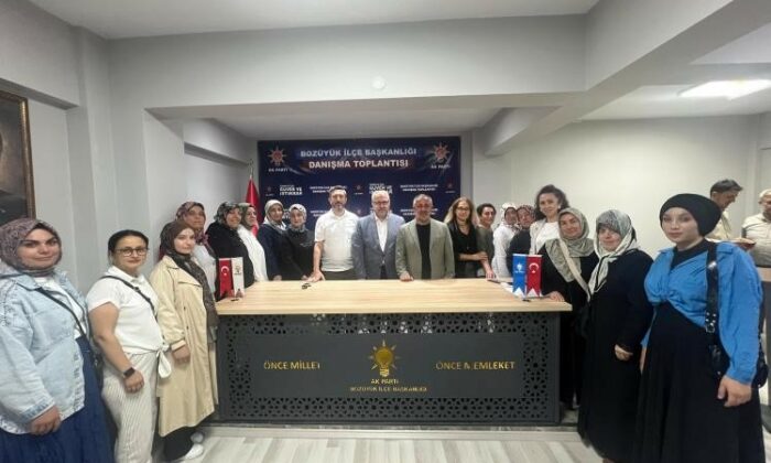 AK Parti heyeti Bozüyük’te bir araya geldi