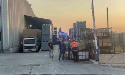 Makinaya sıkışan işçi ağır yaralandı