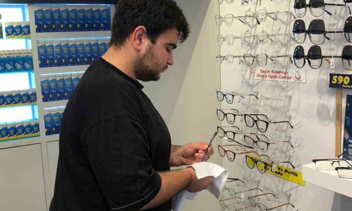 Güneş gözlüğü alırken Sağlık Bakanlığı onayına dikkat edilmeli
