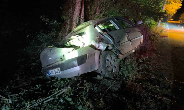Şuhut’ta trafik kazası, 1’i ağır 4 yaralı