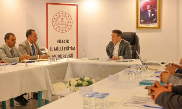 Vali Sözer, eğitimde yatırımları ve hazırlıkları yerinde inceledi