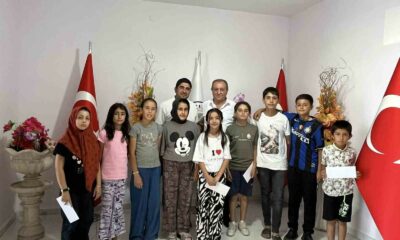 Gömü kasabasında Kur’an-ı Kerim’e geçen başarılı öğrencilere ödül verildi