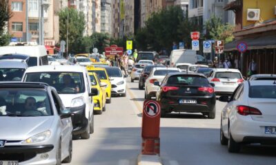Hatipoğlu’ndan Ünlüce’ye Eskişehir’de Trafik Sorunu Vardır