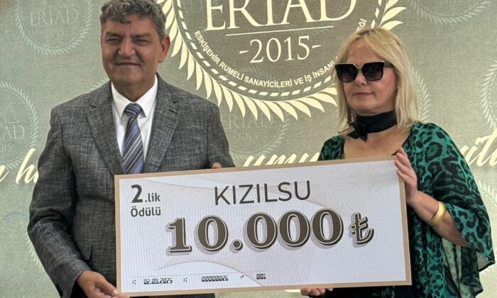 Kızılinler’in İlk Termal Tesisi Halkın Seçimiyle “Doriya” Adını Aldı Ayten Pak’tan Anlamlı Mesaj: “Ödülümü Filistin’e Bağışlıyorum!”