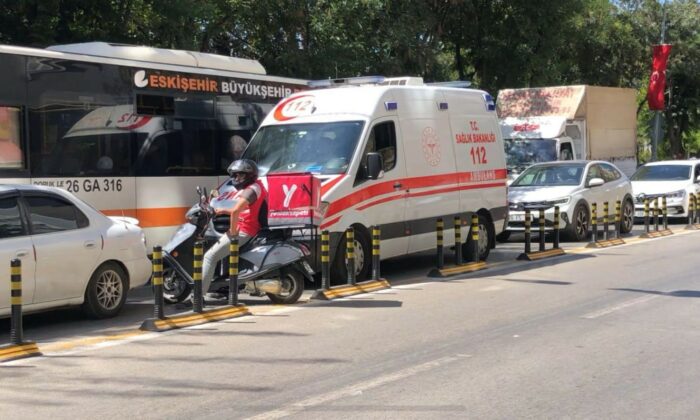 Yapılan duba çalışması ambulansların işini zorlaştırıyor