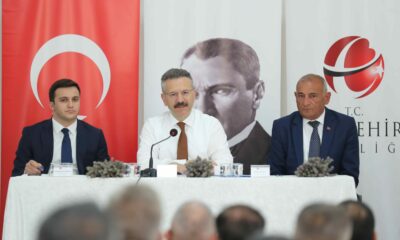 Vali Aksoy Han ilçesinde muhtarlarla buluştu
