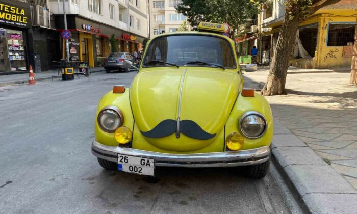 ’Bıyıklı Vosvos’ görenlerin dikkatini çekiyor