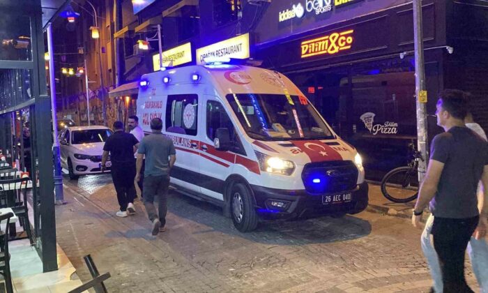 Alacak verecek kavgası kanlı bitti: 1 yaralı