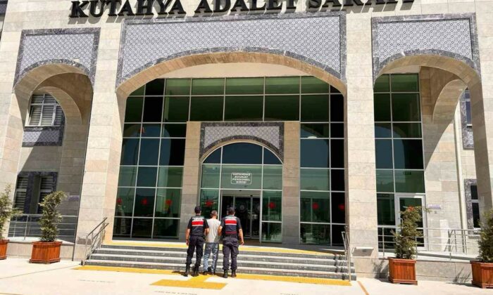 Kütahya’da aranan şahıslar JASAT’tan kaçamadı