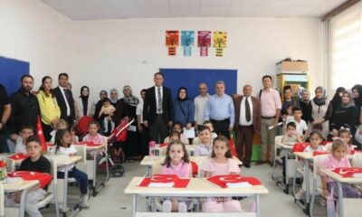 Yeni eğitim yılında Kaymakam Öztürk öğrencilerle buluştu