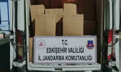 Adana’dan Eskişehir’e 1 ton 125 kilogram kaçak tütün getiren şahıs yakalandı