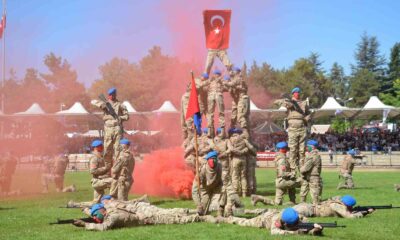 Jandarma Genel Komutanlığı Merasim Bölüğü gösterisi nefes kesti