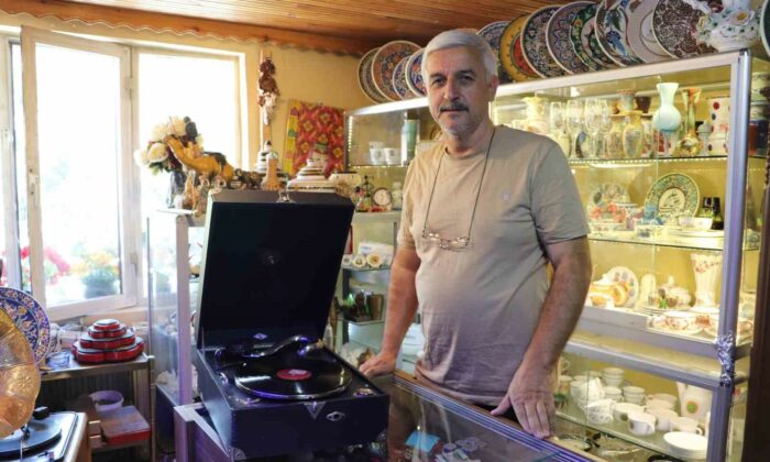 Antika fırsatçıları yüzünden 100 liralık ürün 1000 liraya müşteri bulabiliyor