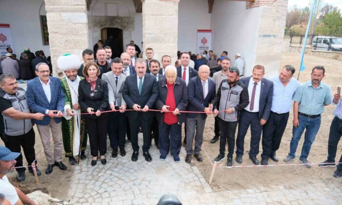 Tarihi Anadolu Selçuklu Hamamkarahisar Ulu Camii yeniden ibadete açıldı