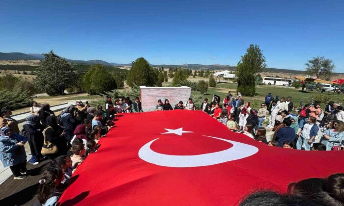 Dumlupınar’da geleneksel piknik şöleni