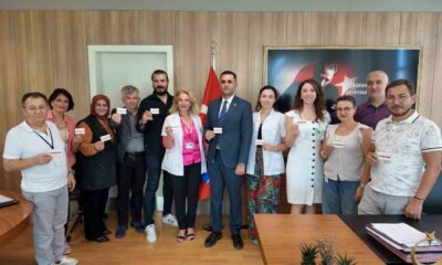 Sağlık çalışanlarından anlamlı bağış