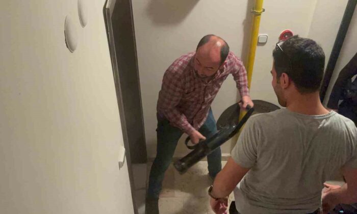 “Eski eşim bıçakladı” diyen kadının kapısı kırıldı, gerçek herkesi şaşırttı
