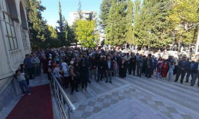 Gediz’de 31 umreci dualarla uğurlandı