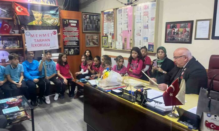 Minikler Cevizdere Şehitleri ve Gazileri Derneğinden bilgiler aldı