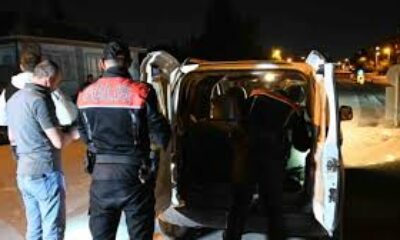 Eskişehir’de 51 polis ile yapılan denetimde 395 şahıs ve 157 araç sorgulandı