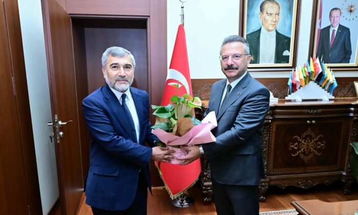 İl Müftüsü Gül, Vali Aksoy’u ziyaret etti
