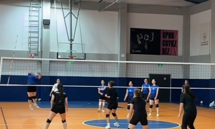 Pazaryeri’nde Cumhuriyet Kupası voleybol heyecanı