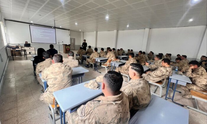 Bilecik’te jandarma personeline AEP eğitimi