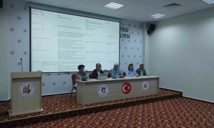 BŞEÜ’ de akademik kurul toplantısı yapıldı